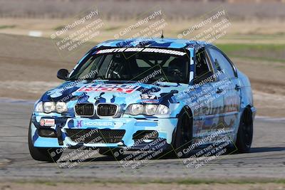 media/Feb-24-2024-CalClub SCCA (Sat) [[de4c0b3948]]/Group 1/Race (Outside Grapevine)/